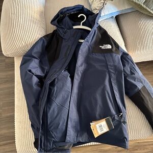 The North Face Men's Navy and Black Performance Jacket Bandon 3-1
